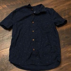 Short sleeve button down shirt